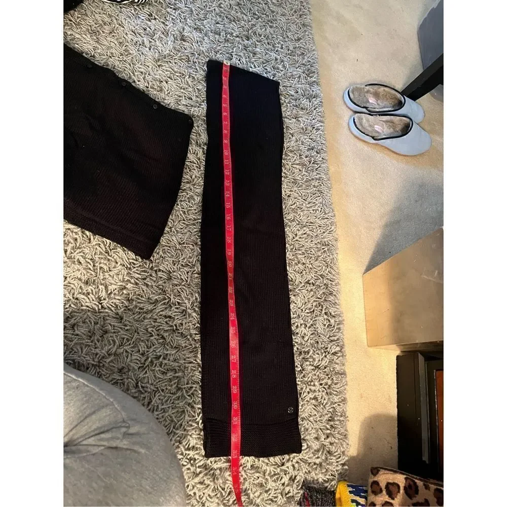 Lululemon Snood with Button-On Scarf